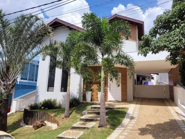 Casa em condominio para comprar no condominio Paturis em Vinhedo, interior de São Paulo