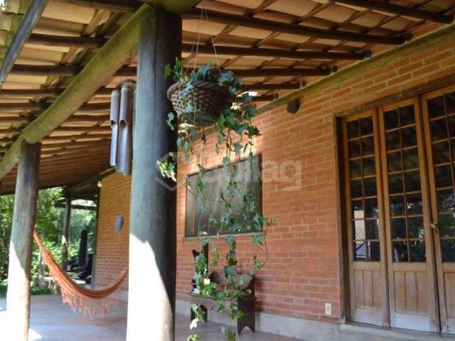 Casa à Venda no Condomínio São Joaquim, interior de SP