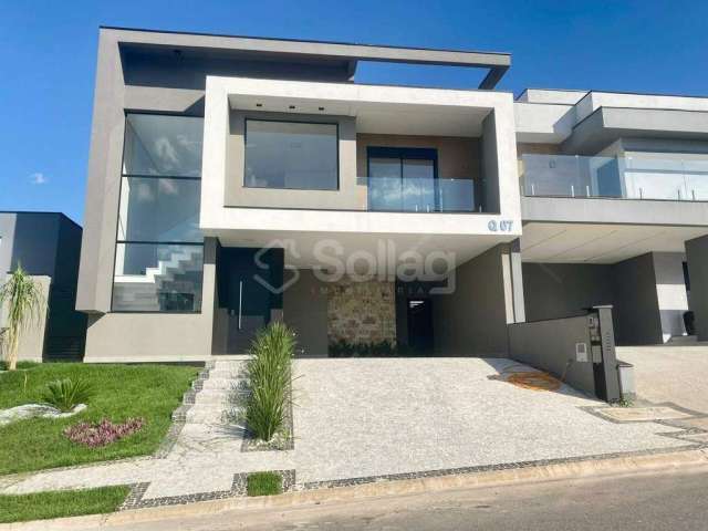 Casa nova à venda no Condomínio Mont'Alcino em Valinhos - interior de São Paulo.