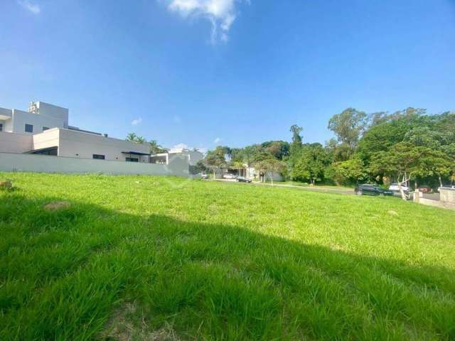 Terreno à venda no Residencial Canto Del Bosco em Valinhos - interior de São Paulo.