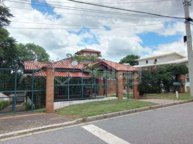 Casa à venda no condomínio Estância Marambaia na cidade de Vinhedo - SP Em ótima localização no condomínio com acesso fácil para o comércio em geral