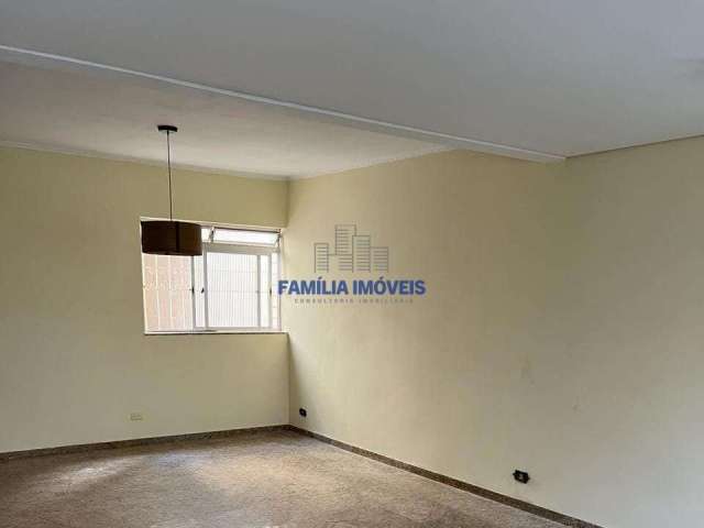 Casa em condomínio fechado com 3 quartos para alugar na Avenida Marechal Floriano Peixoto, 0, Gonzaga, Santos por R$ 5.000