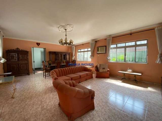 Casa em condomínio fechado com 3 quartos para alugar na Doutor Cesário Bastos, 0, Vila Belmiro, Santos por R$ 6.000