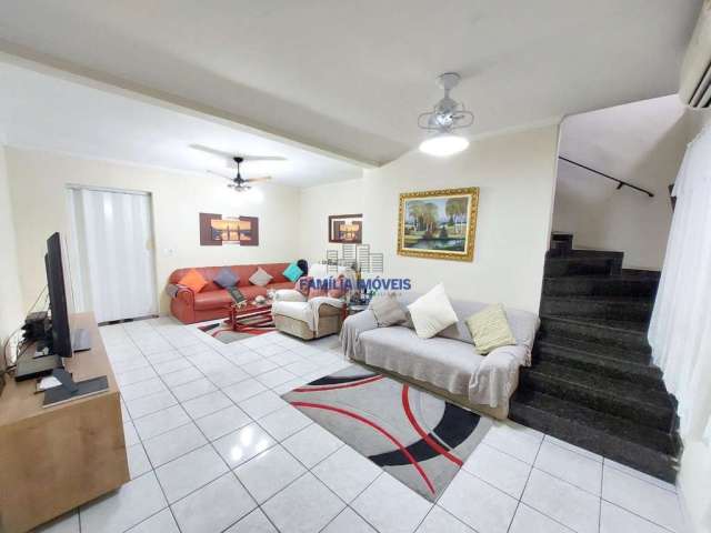 Casa em condomínio fechado com 2 quartos à venda na Rua Evaristo da Veiga, --, Campo Grande, Santos por R$ 930.000