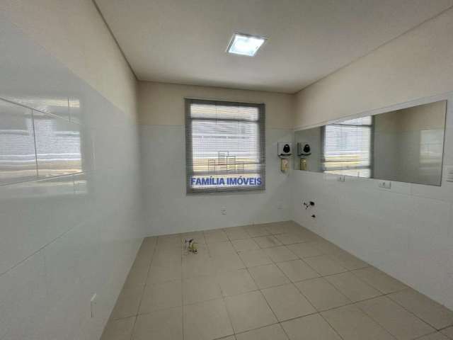 Sala comercial para alugar na Avenida Doutor Bernardino de Campos, --, Campo Grande, Santos por R$ 1.100