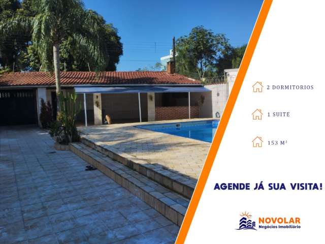 Encantadora Casa com Edícula, Piscina e Opção de Permuta