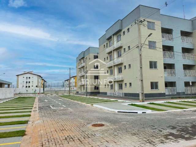 Apartamento 54m² no Turu Acabamento em Porcelanato 02 quartos