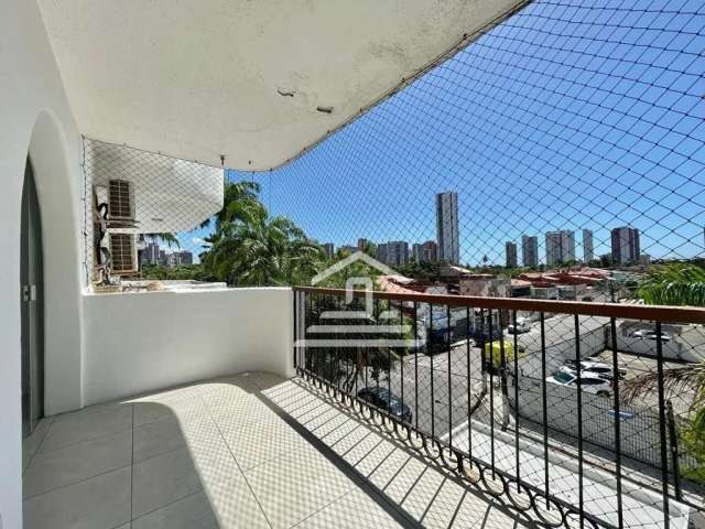 Apartamento com 03 Suítes na Varjota