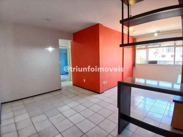 Apartamento a venda com 03 Quartos no Meireles