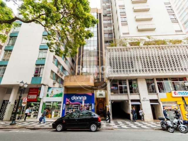 Sala à venda, 61.88 m2 por R$320000.00  - Centro - Curitiba/PR