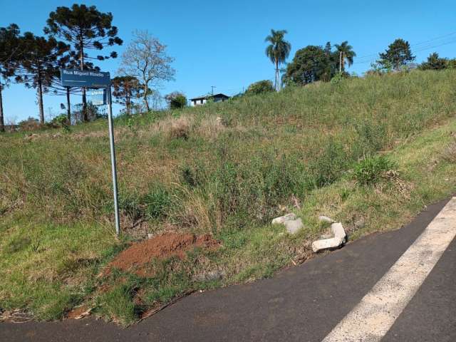 Vendo lindo lote de esquina no Pagnoncelli