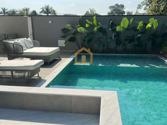 Casa na Riviera com 6 suítes, piscina e quintal com churrasqueira