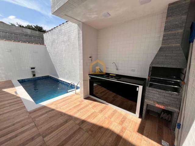 Casa Térrea com 3 Suítes, 115m², Piscina e Churrasqueira