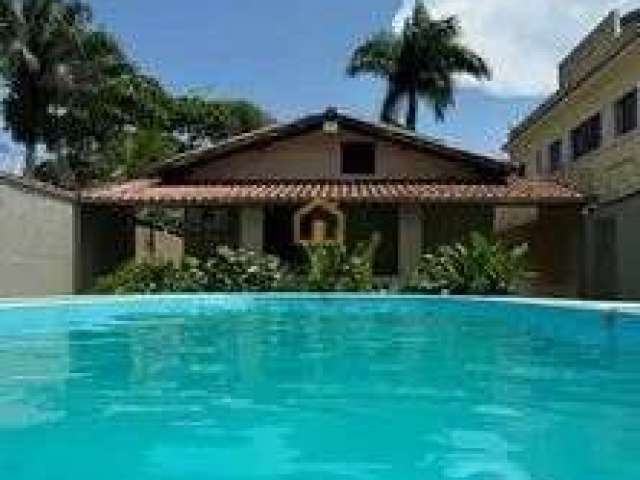 Casa de Luxo na Praia da Boracéia, Bertioga - Piscina Aquecida, Energia Solar e Mais!