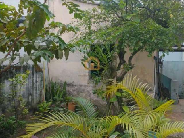 Casa à venda no bairro Boqueirão - Santos/SP