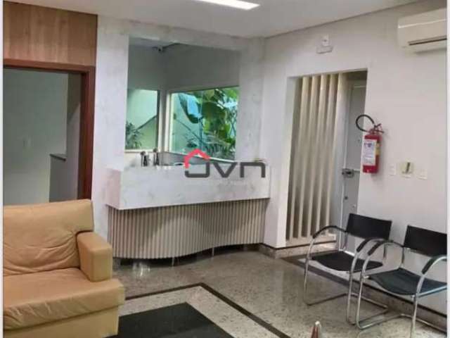 Sala comercial à aenda e aluguel em Uberlândia