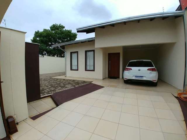 Casa geminada à Venda, Conjunto Habitacional Santiago II, Londrina, PR