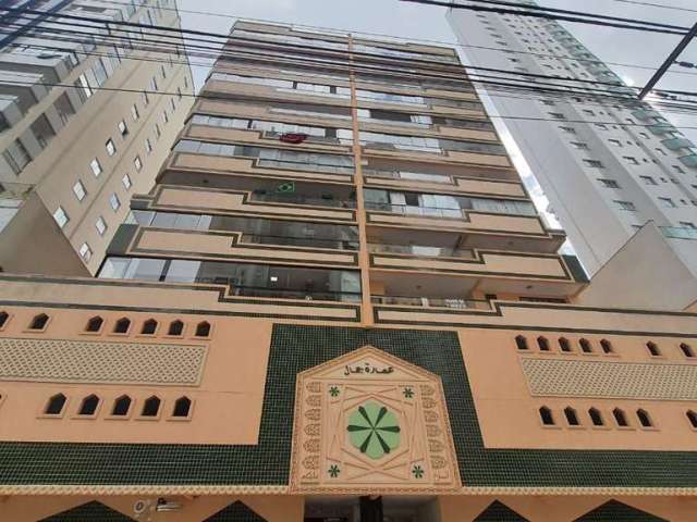 Apartamento Diferenciado no Ed. Residencial Yamal