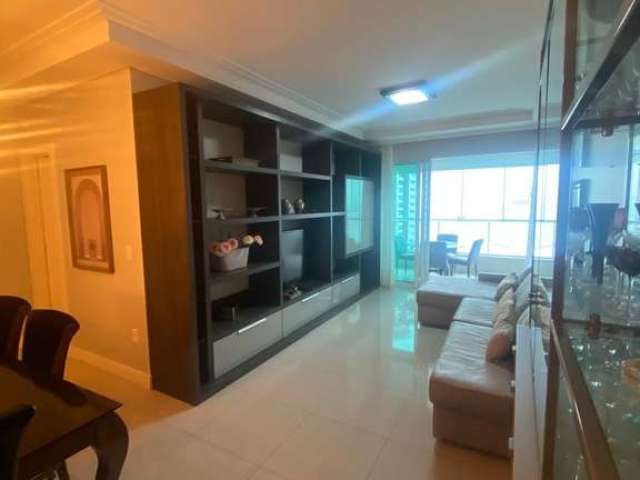 Apartamento no Ed. Villa Serena