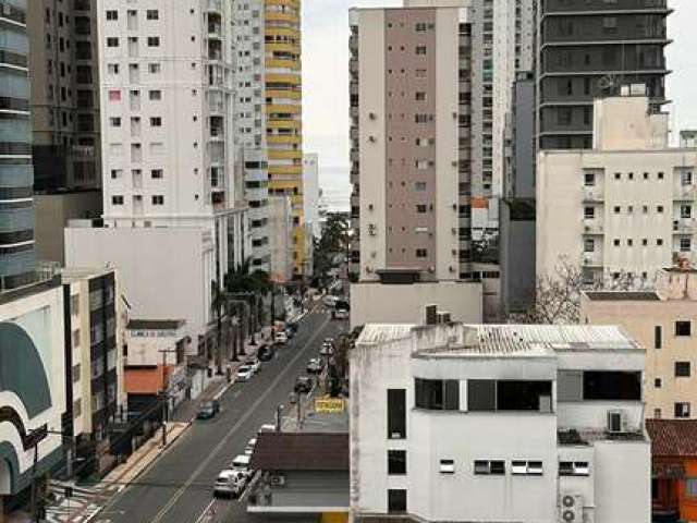 Apartamento no Ed. Cidade de  Icaraí