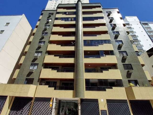 Apartamento no Ed. Saint Louis