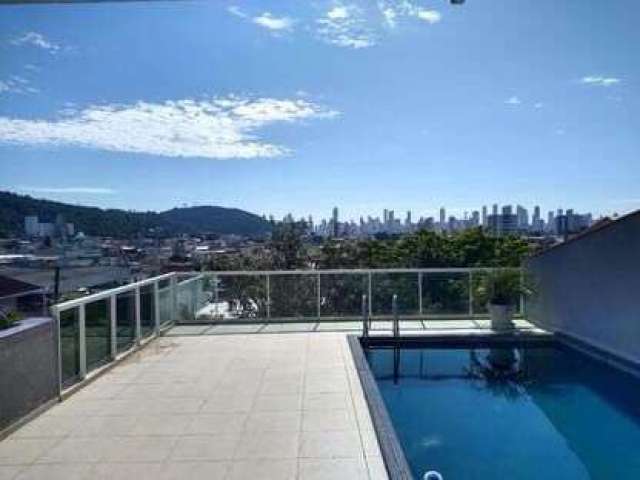 Casa Residencial  em Camboriú