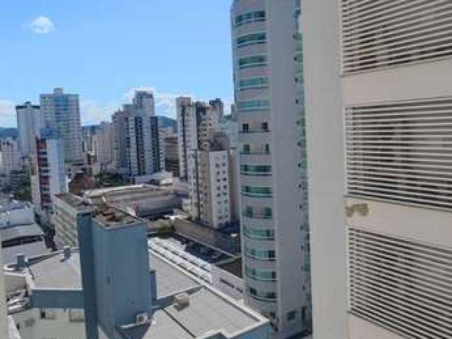 Apartamento Quadra mar no Ed. Union