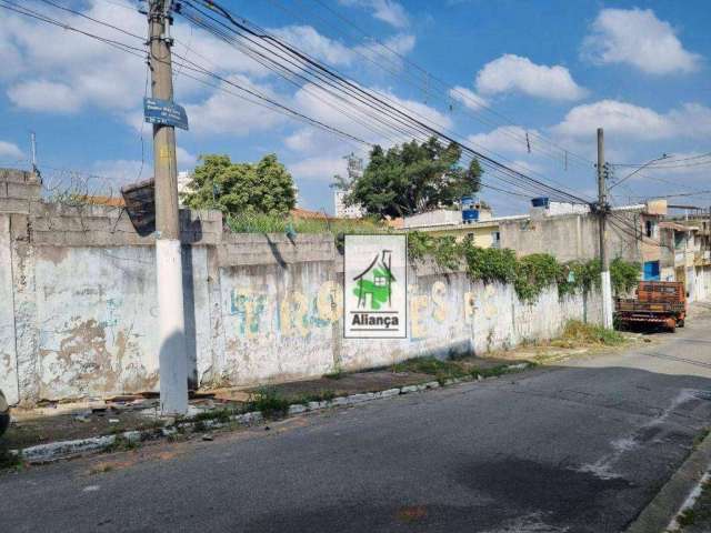 Terreno na Vila Coruçá com area de 965 mts com frentes para 3 ruas