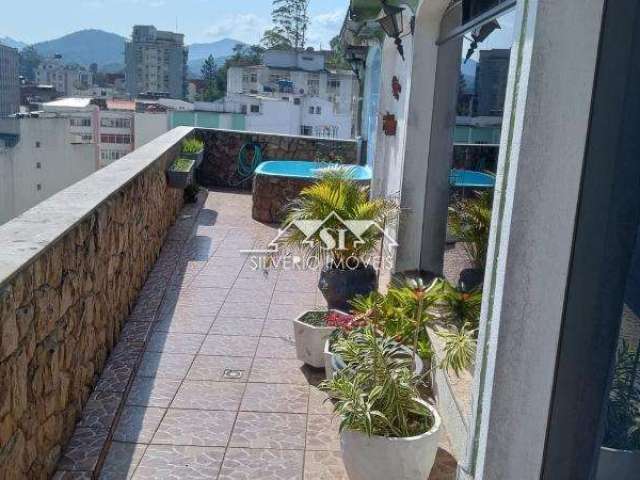 Apartamento- Petrópolis, Centro