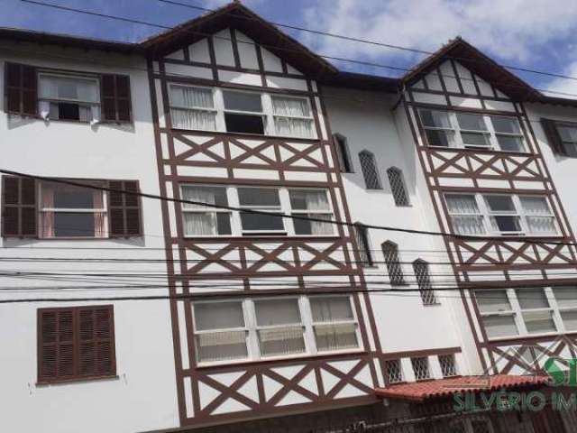 Apartamento- Petrópolis, Centro