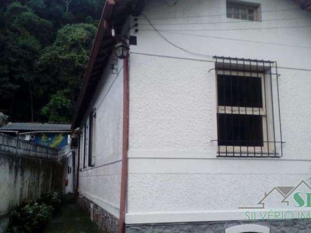 Casa- Petrópolis, Centro