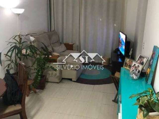 Apartamento- Petrópolis, Samambaia