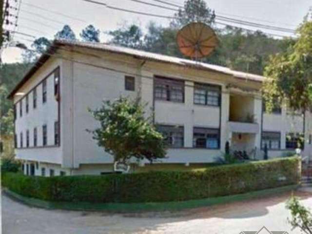 Apartamento- Petrópolis, Itaipava