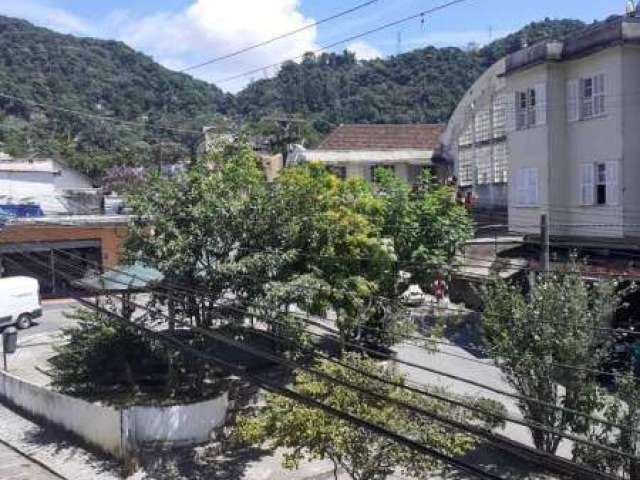 Apartamento- Petrópolis, Mosela