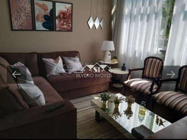 Apartamento- Petrópolis, Independência