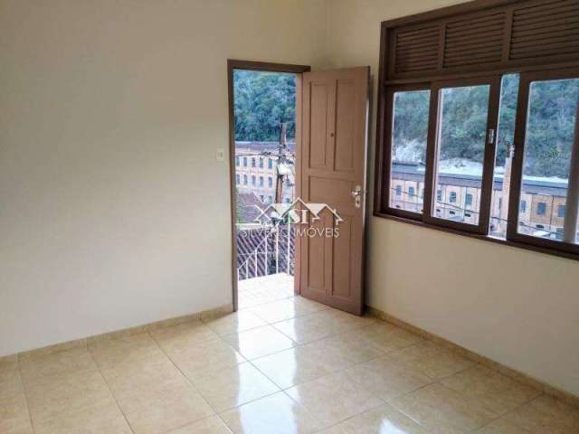 Apartamento- Petrópolis, Centro