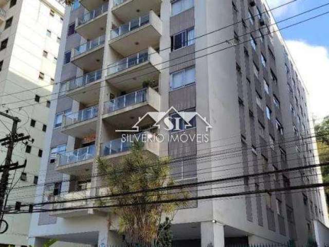 Apartamento- Petrópolis, Centro