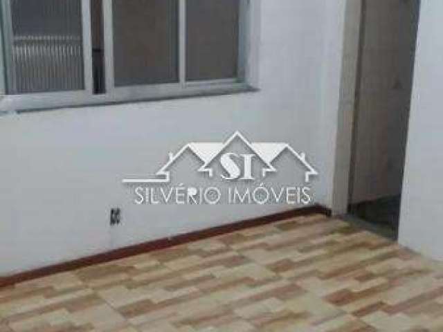 Apartamento- Petrópolis, Centro