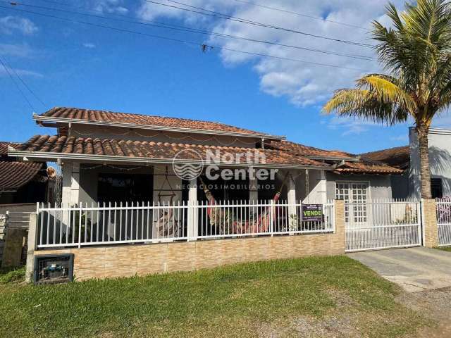 Oportunidade Casa  com Suíte à venda, Bairro Centro, Balneário Barra do Sul, SC