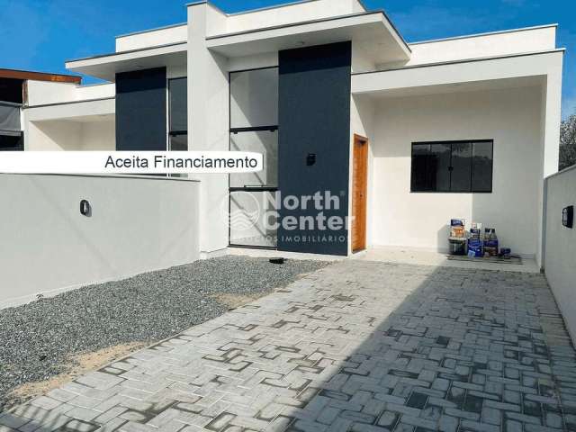 Casa Geminada á venda com Suíte e Quintal, N° 1 Bairro Costeira, Balneário Barra do Sul, SC