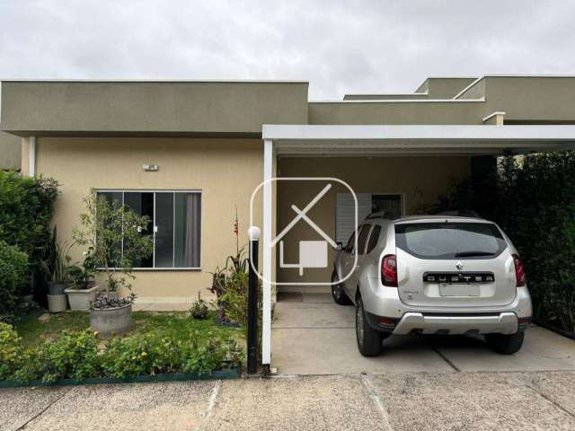 Casa com 2 dormitórios à venda, 78 m² por R$ 500.000,00 - Nogueira - Guararema/SP