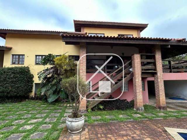 Casa com 3 dormitórios à venda, 308 m² por R$ 1.950.000 - Morro Branco - Guararema/SP