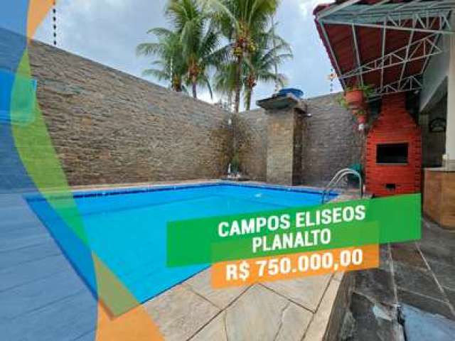 Casa - 3 suítes - Piscina e Churrasqueira - Campos Eliseos, Planalto