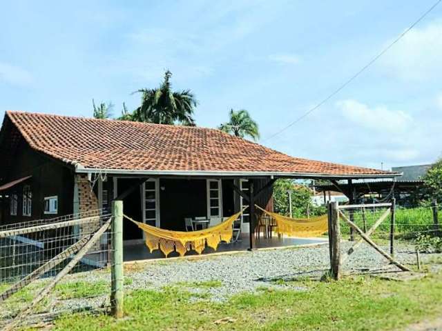 Casa para Venda em Araquari, Barra do Itapocú, 3 dormitórios, 1 suíte, 2 banheiros, 3 vagas