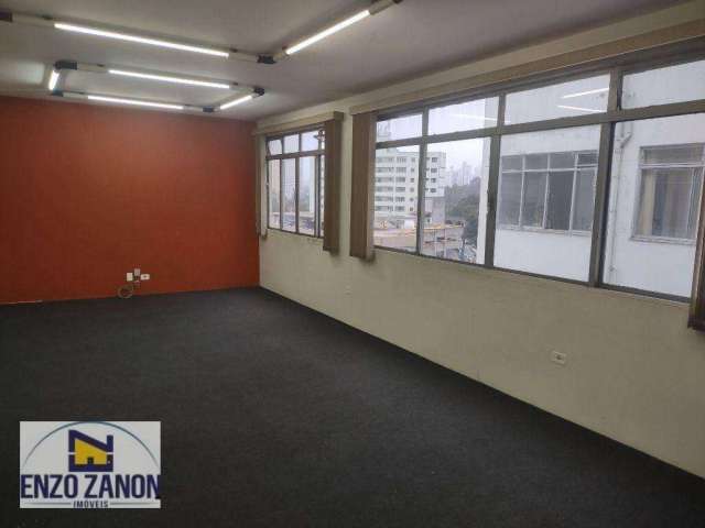 Sala comercial com 52 m² de área útil . Excelente localização, próximo da Prefeitura Municipal, do Poupa Tempo, do corredor de trolebus.