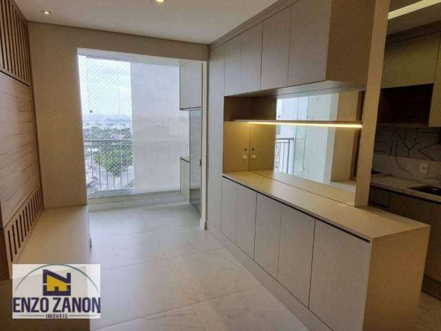 Apartamento com 2 dormitórios (suíte), sala ampliada, terceiro dormitório reversível. Vagas paralelas e fixas. Segurança 24 horas, lazer completo.