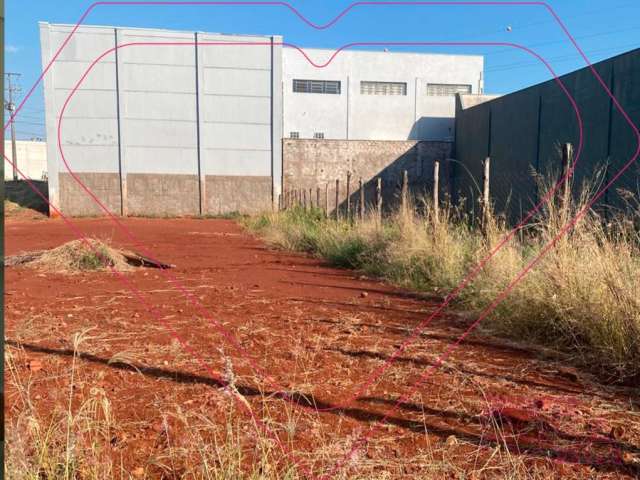 Terreno comercial localizado no jardim rebouças, maringá.