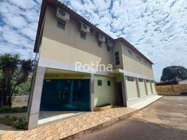 Prédio Inteiro para alugar, Chacaras Tubalina e Quartel - Uberlândia/MG - Rotina Imobiliária