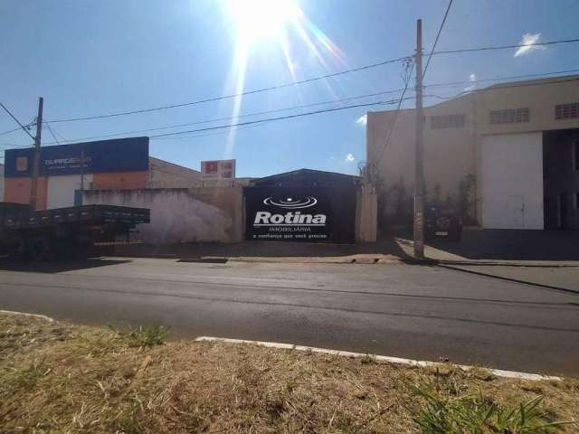 Galpão para alugar, 2 quartos, Tibery - Uberlândia/MG - Rotina Imobiliária