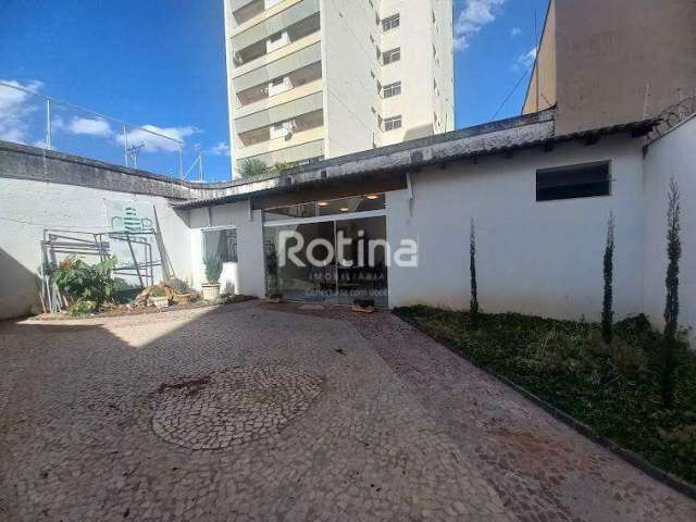 Casa Comercial para alugar, Fundinho - Uberlândia/MG - Rotina Imobiliária